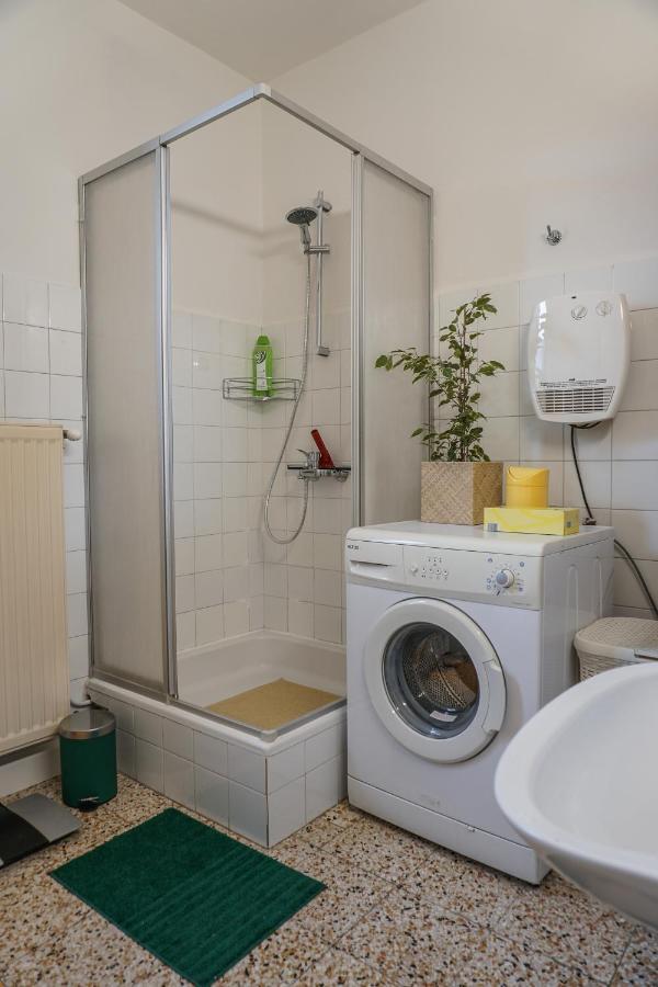 Vorstadt-Appartement Haus Monika Aussere Ragnitz Kültér fotó